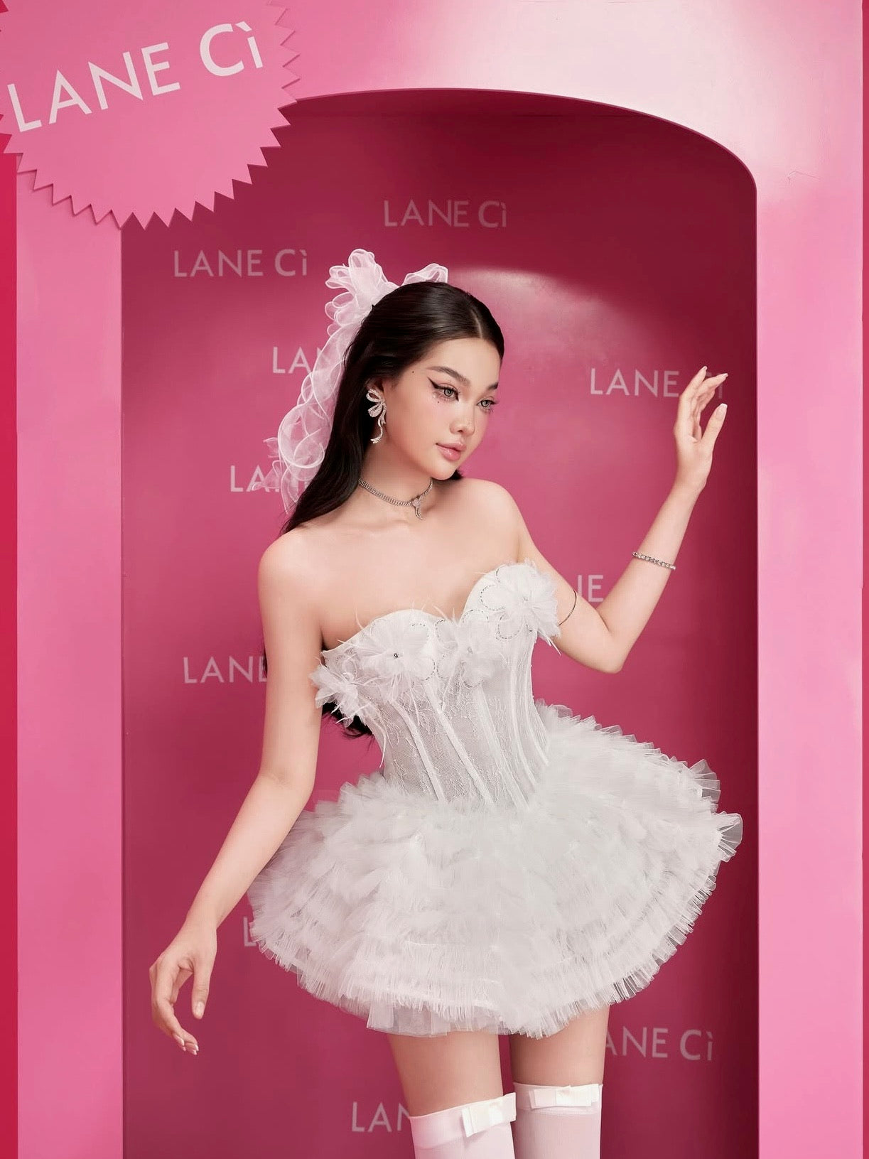 LANE CI - White Swam Dress