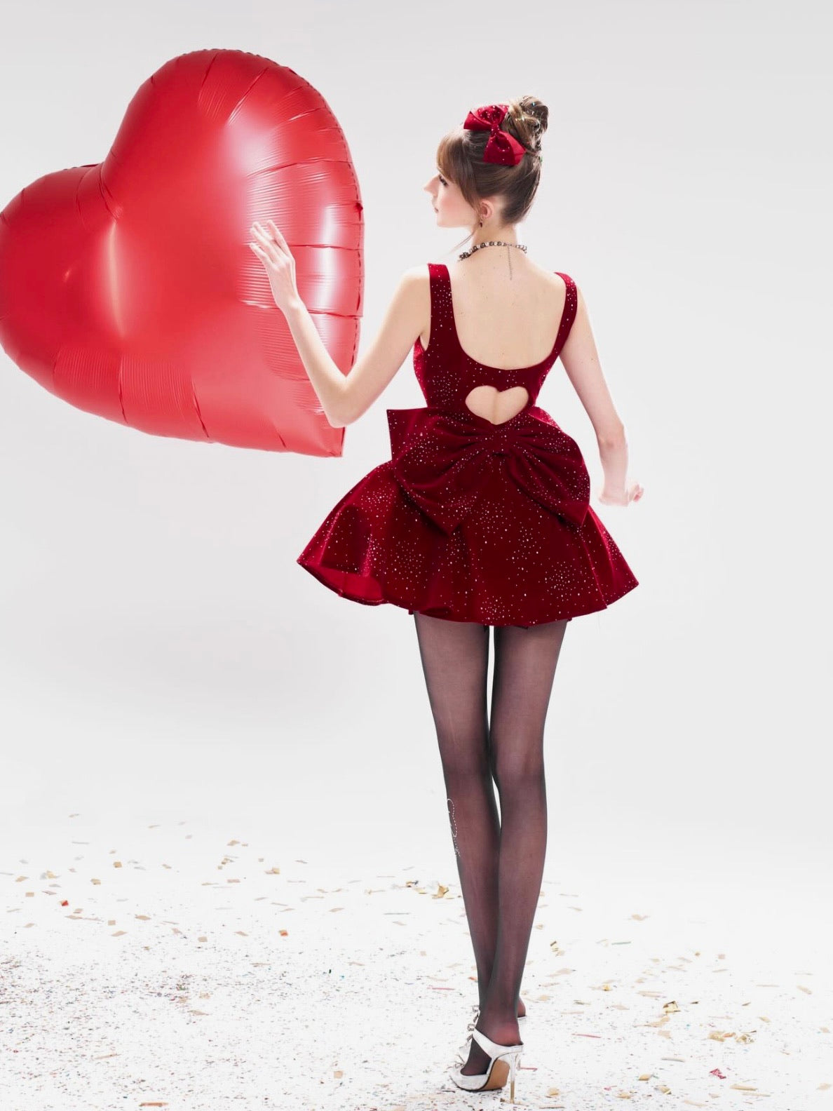 Chan Club Valentine Velvet Sparkle Dress (Black/Red)