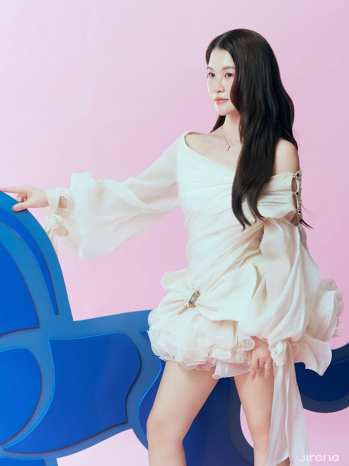 Jirene Studio NAMI DRESS | Stunning silhouette